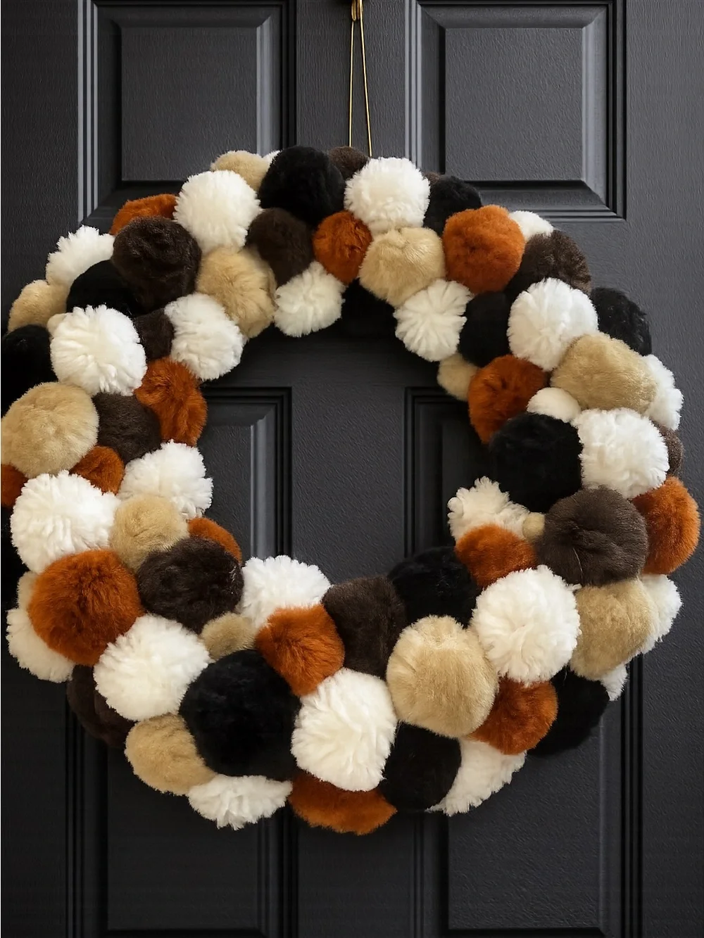 Cozy Pom-Pom Holiday Wreath in Cream, Black, Brown & Tan - Home Holiday